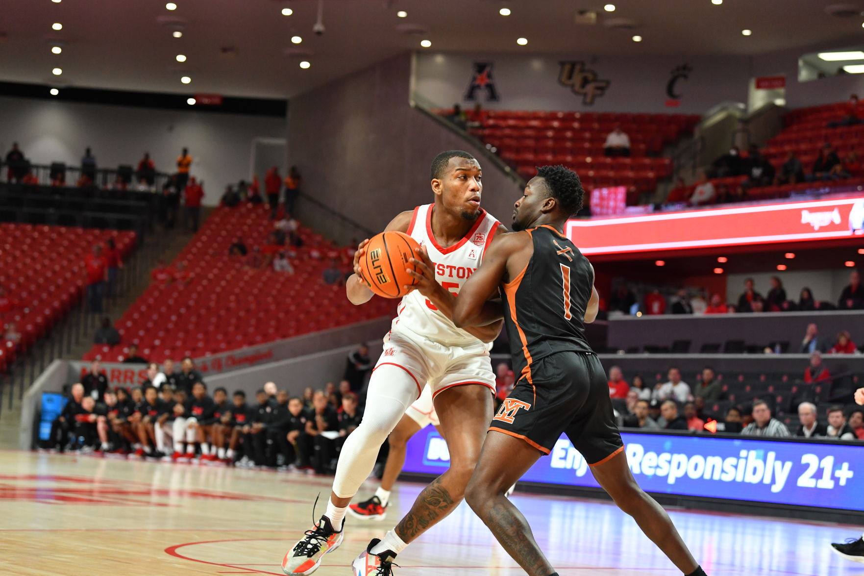 Sindou Diallo vs Houston